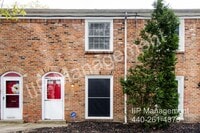 Building Photo - 11 Trenton Square