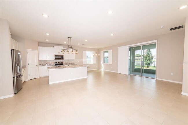 Building Photo - 16619 Mooner Plank Cir