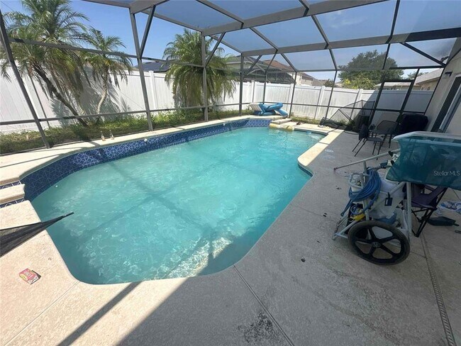 Building Photo - 1244 Ocklawaha Dr