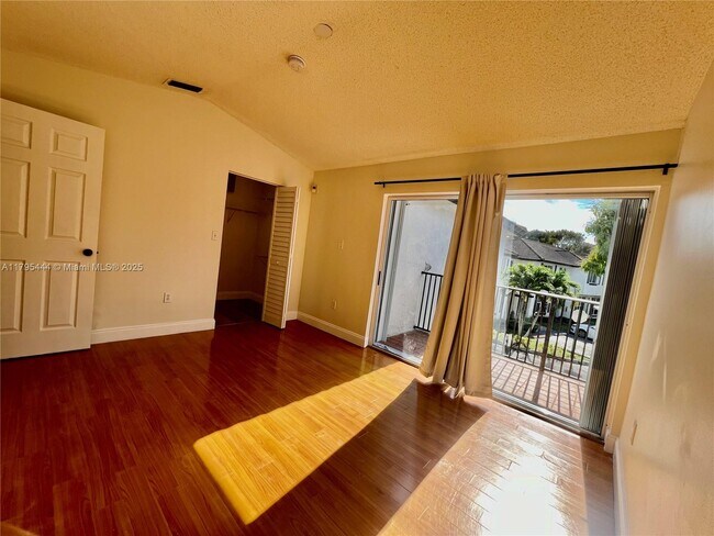 Building Photo - 8625 SW 152nd Ave