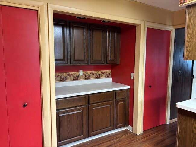 Building Photo - 103 Booth Dr