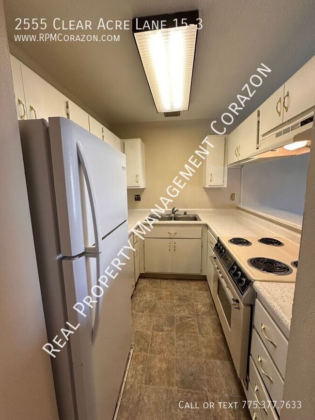Building Photo - 2555 Clear Acre Ln