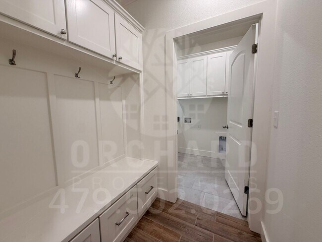 Building Photo - Bella Vista Single-Family Home- 2 Bed/ 2 Bath- Well-Designed Fernley Plan