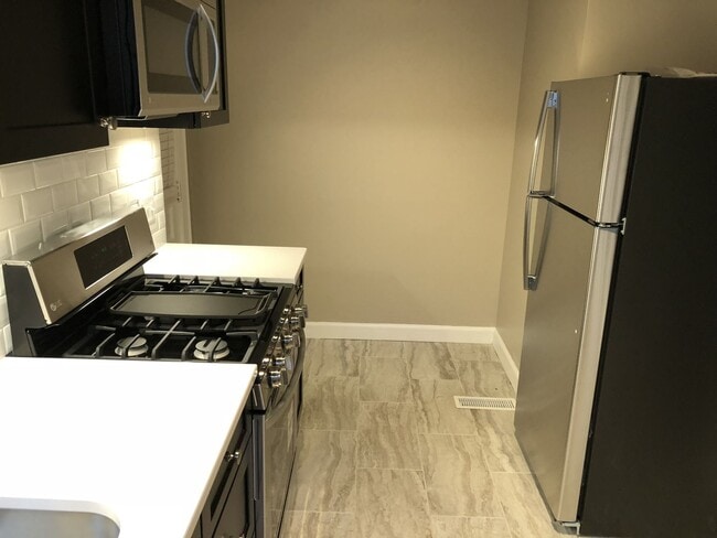 Primary Photo - W King Ave 101-101.5 MLR