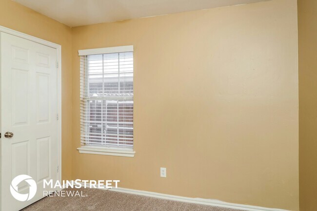 Building Photo - 3708 Windrun Pl