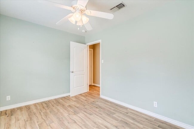 Building Photo - 4712 Frontier Trail