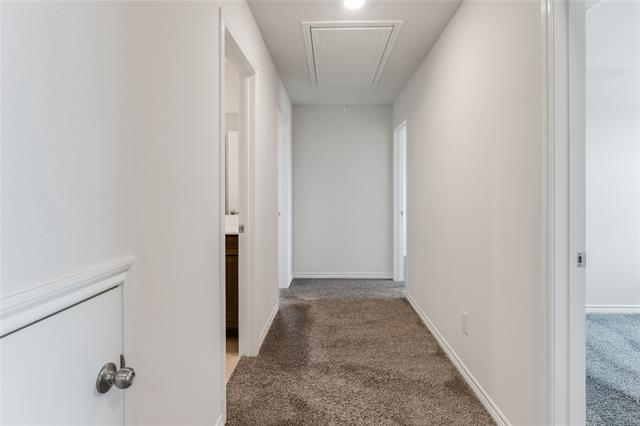 Building Photo - 516 Rawhide Way