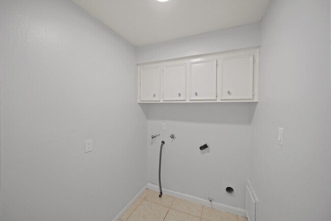 Building Photo - 22202 Cimarron Pkwy
