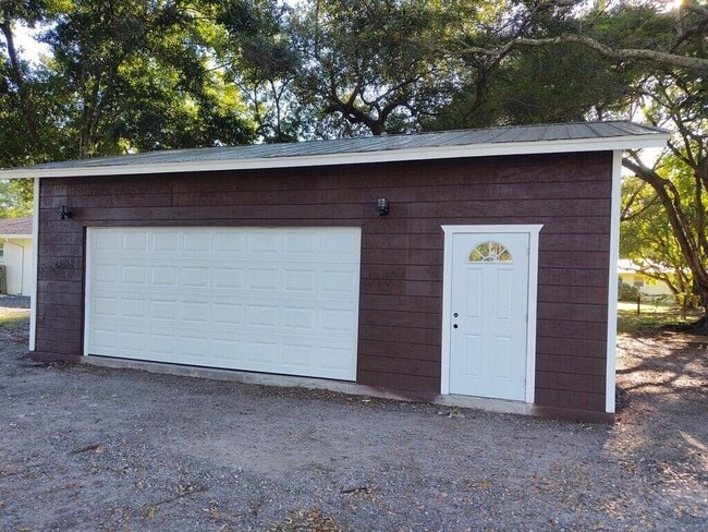 Building Photo - 13529 E Citrus Dr