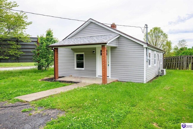 Building Photo - 102 Crabtree Dr