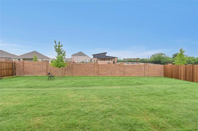 Building Photo - 1305 Blue Spg Dr