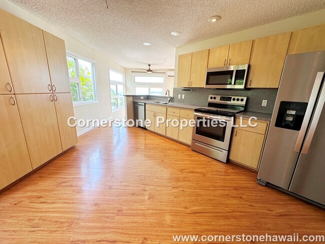 Building Photo - 99-969-969 Aiea Heights Dr