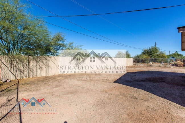 Building Photo - 14034 W Noble Cir