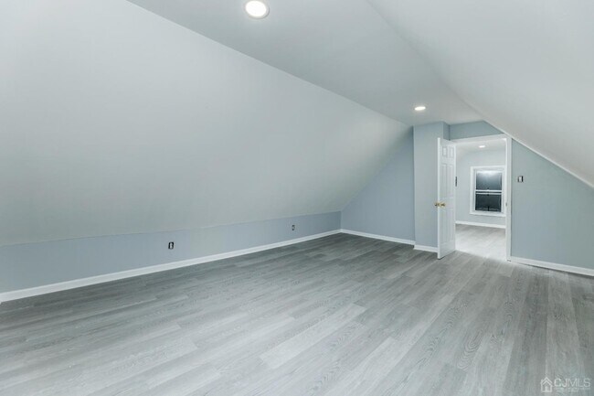 Building Photo - 80 Heald St