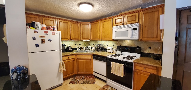 Building Photo - 6670 Vernon Ave S