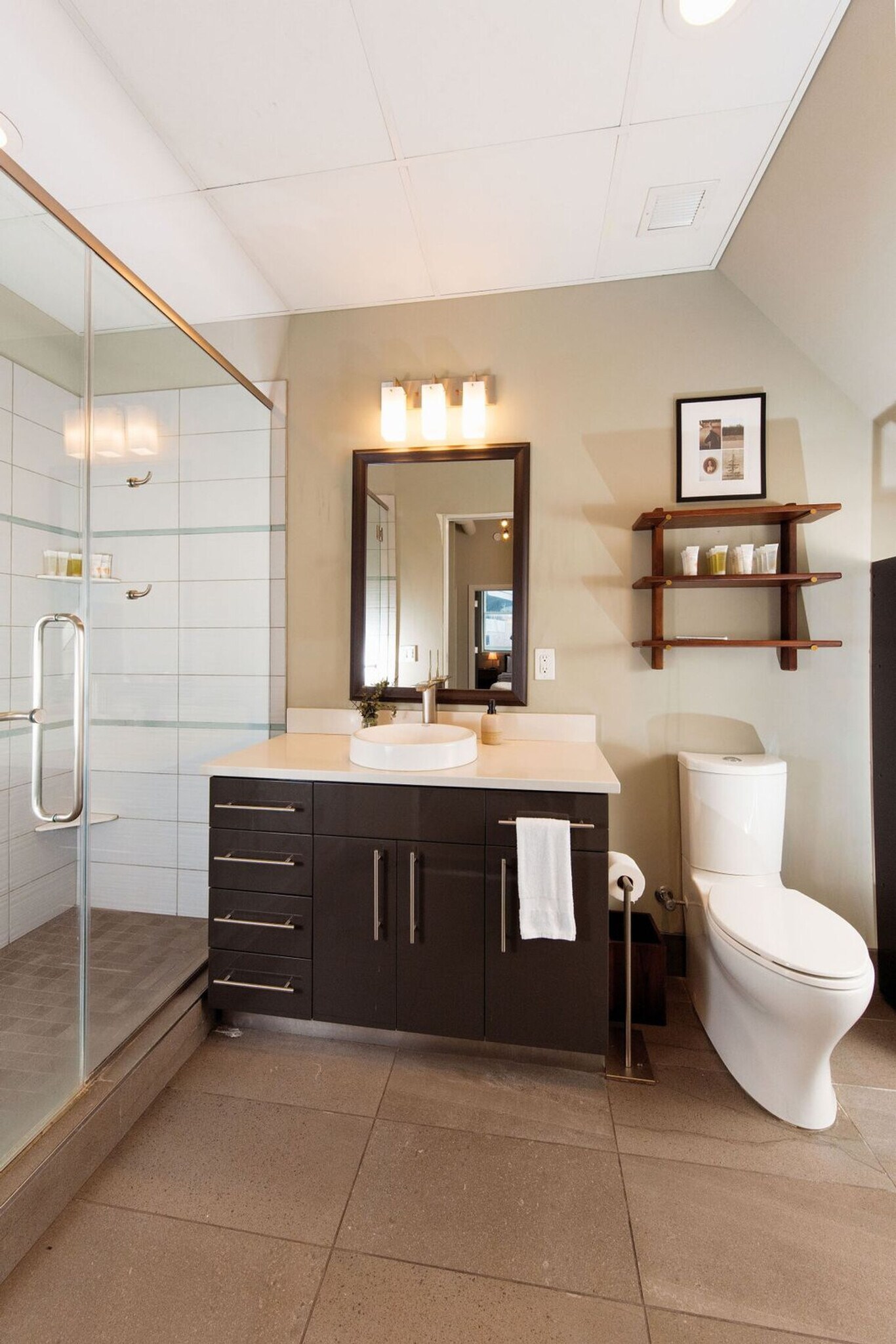 Building Photo - 225 E Michigan St