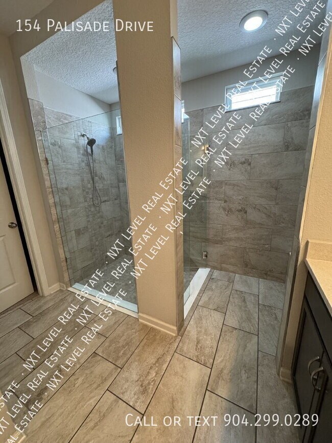 Building Photo - 154 Palisade Dr