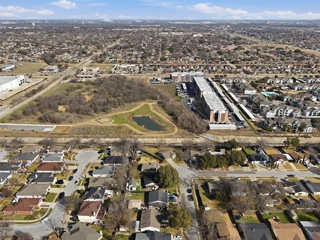 Building Photo - 3514 Brookhurst Ln