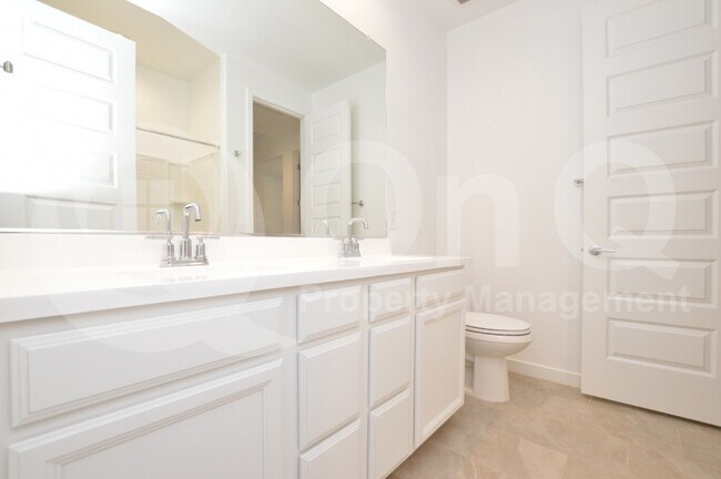 Building Photo - 12617 W Morten Ave