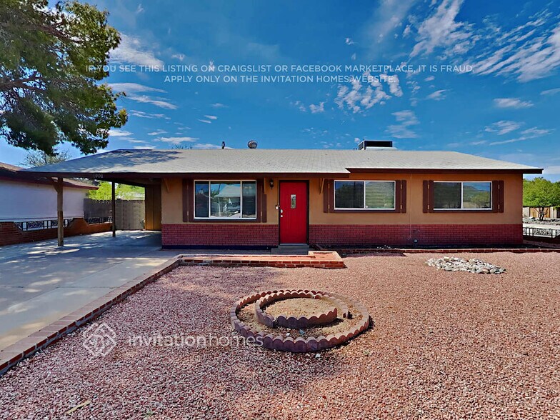 Primary Photo - 1001 E Ruth Ave