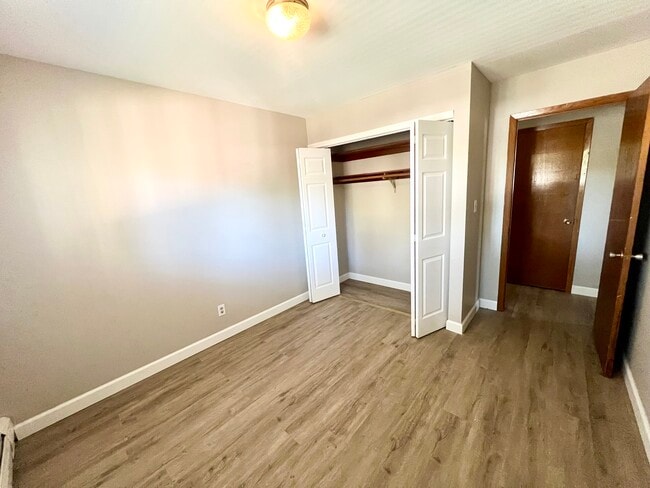 Building Photo - Bayside Apartments