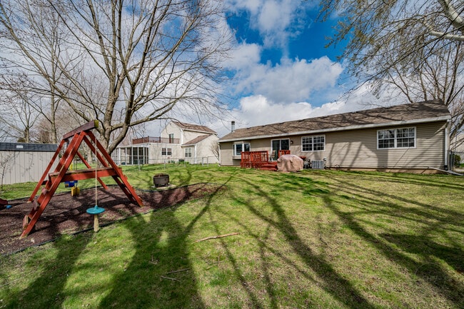 Building Photo - 1306 Canyon Run Rd