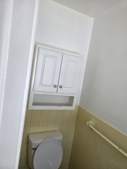 Building Photo - 1209 Commerce Ave