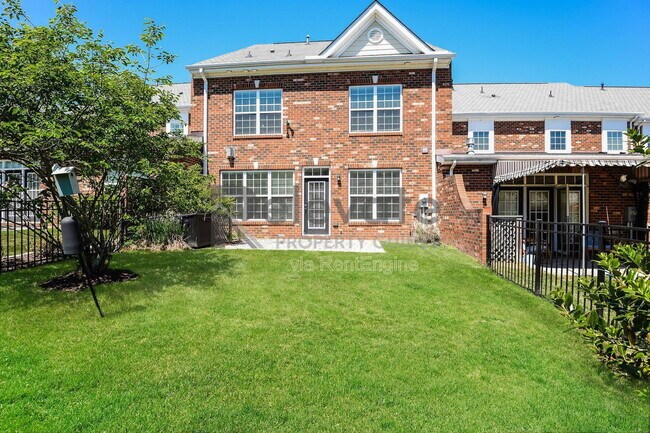 Building Photo - 2903 Triple Notch Ct