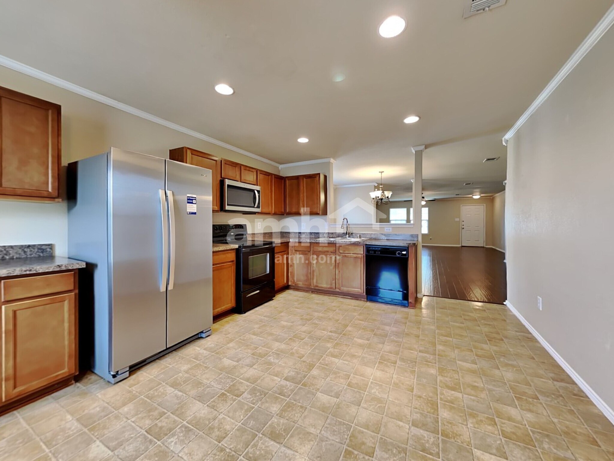 Building Photo - 516 Blue Sage Dr