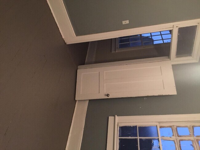 Building Photo - ddp2842