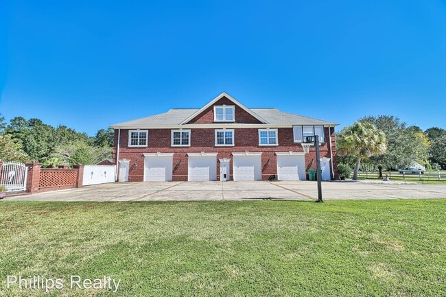Primary Photo - 4 br, 2 bath House - 6912 Bay Road