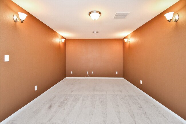 Building Photo - 9155 Monarch Field Ln