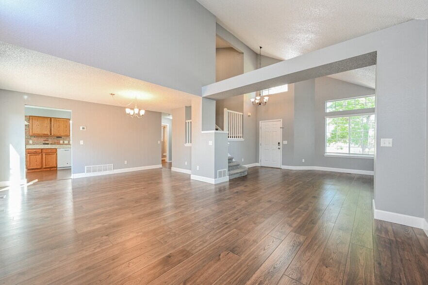 Building Photo - 17214 Paoli Way