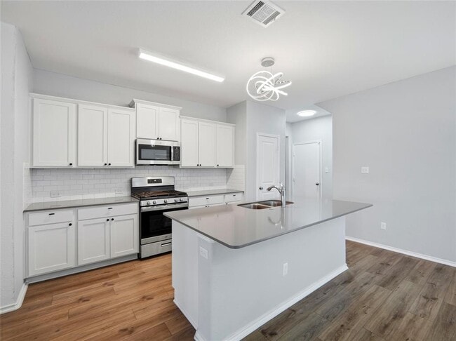 Building Photo - 8014 Purple Aster Pass