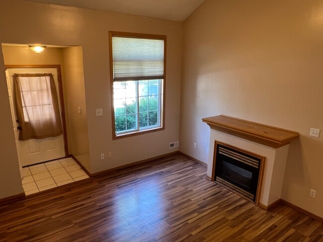 Building Photo - 6855 Woodland Ave