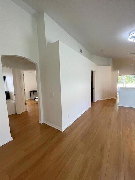 Building Photo - 5033 Prairie View Way