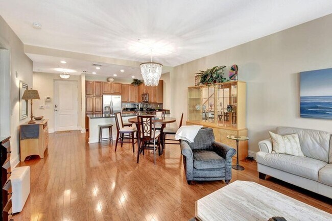 Building Photo - 3120 E Latitude Cir