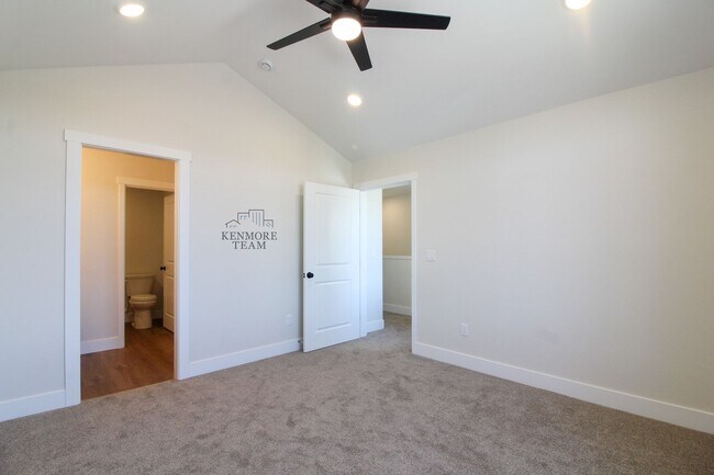 Building Photo - New Construction! 3 Bed/2.5 Bath in Pasco