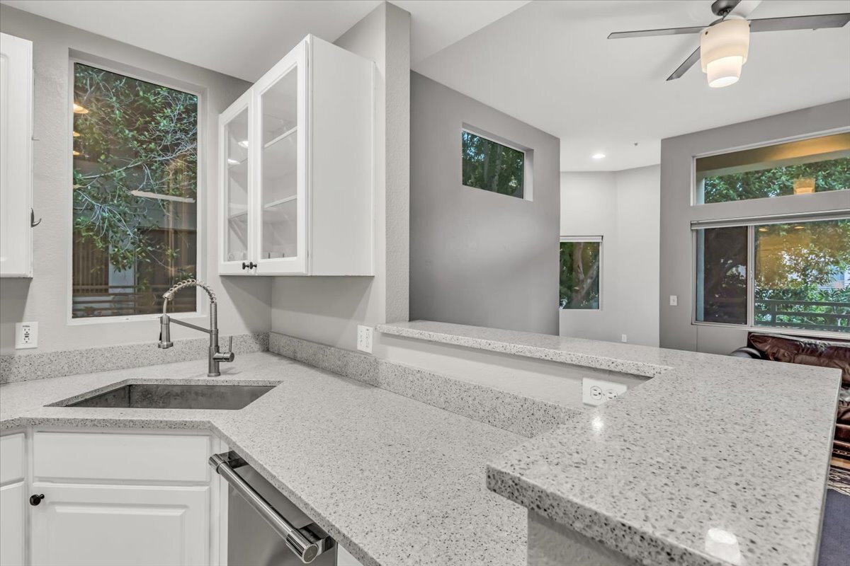 Building Photo - 4343 N 21st St