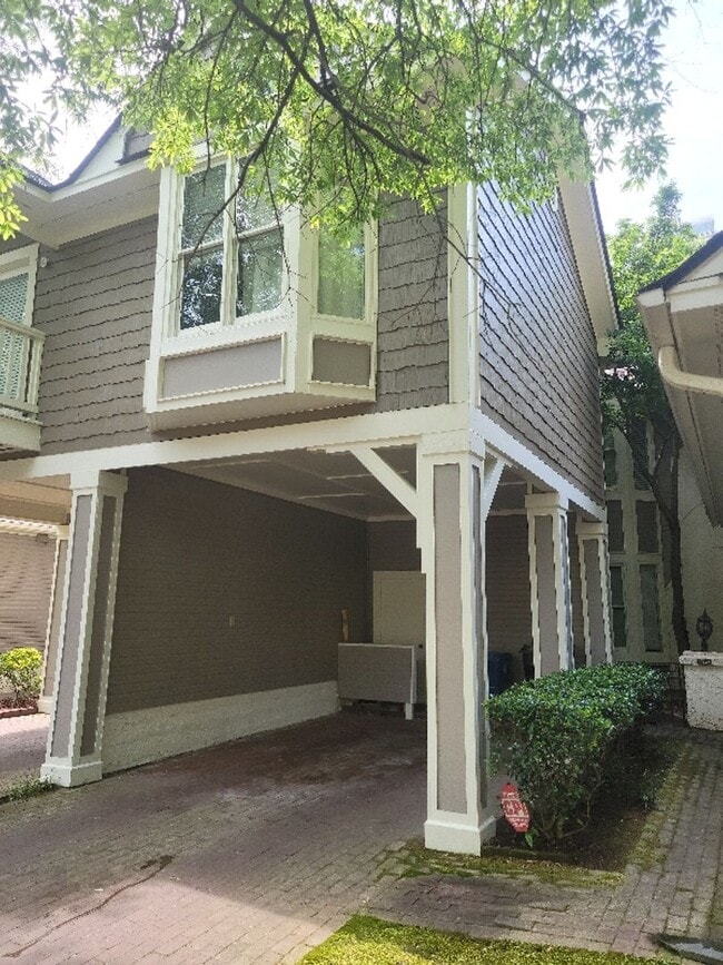 Primary Photo - Townhouse in Haymount! 3 Bedroom 2.5 Bath ...