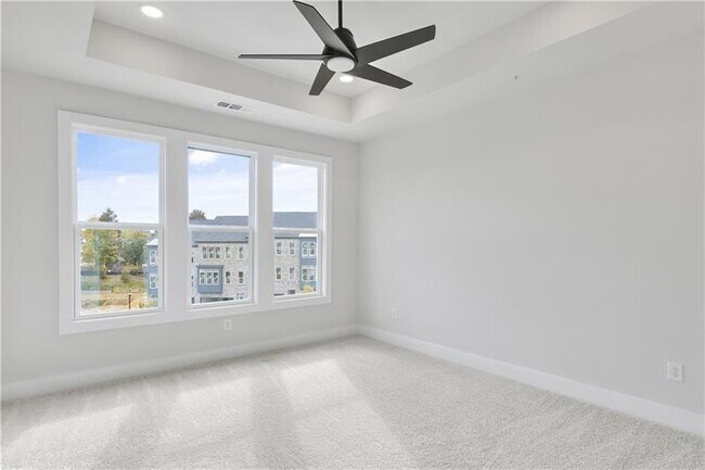 Building Photo - 2686 Evers Dr NE