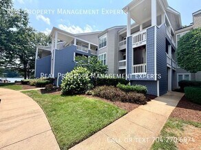 Building Photo - 913 Southwest Dr