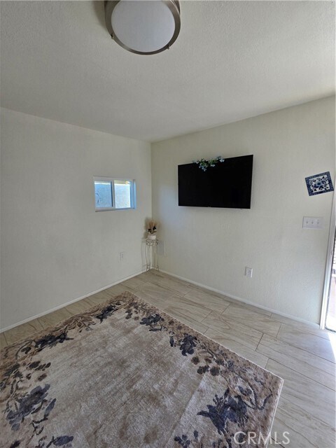 Building Photo - 16437 Live Oak St