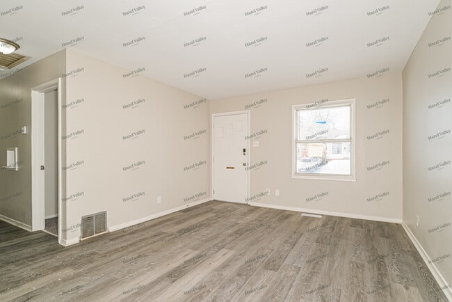 Building Photo - 10312 Galloway Dr