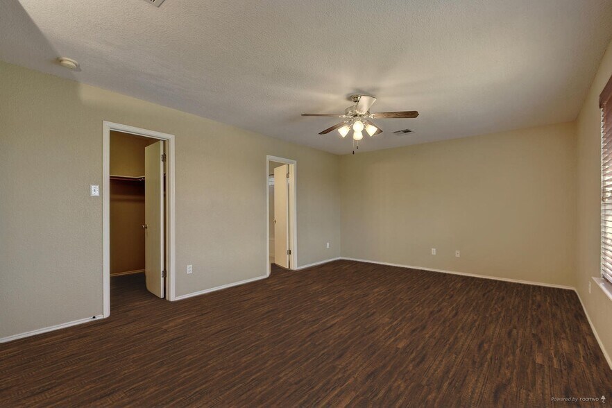 Building Photo - 104 Keaton Cove