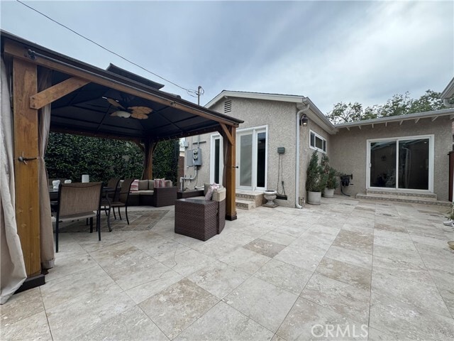 Building Photo - 240 S Mariposa St