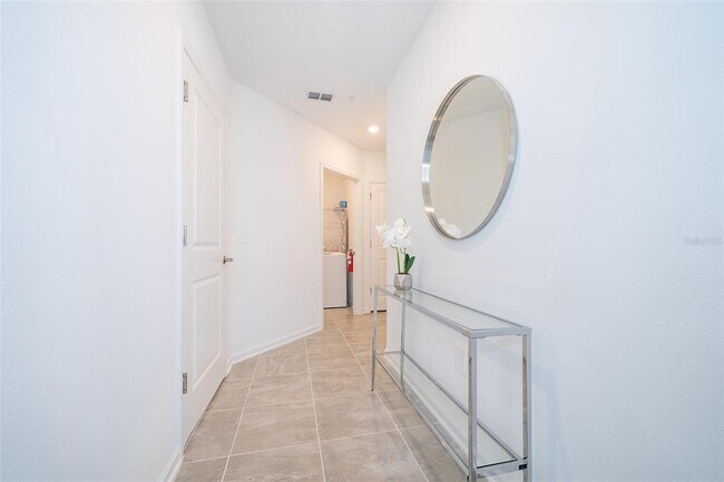 Building Photo - 8899 Cabot Cliffs Dr