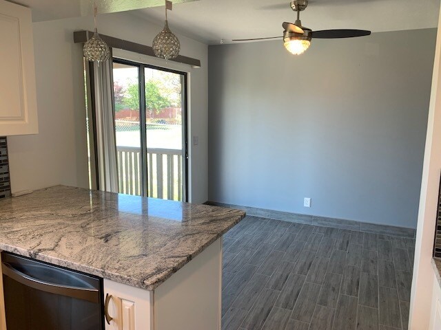 Building Photo - 5775 W Chantilly Cir