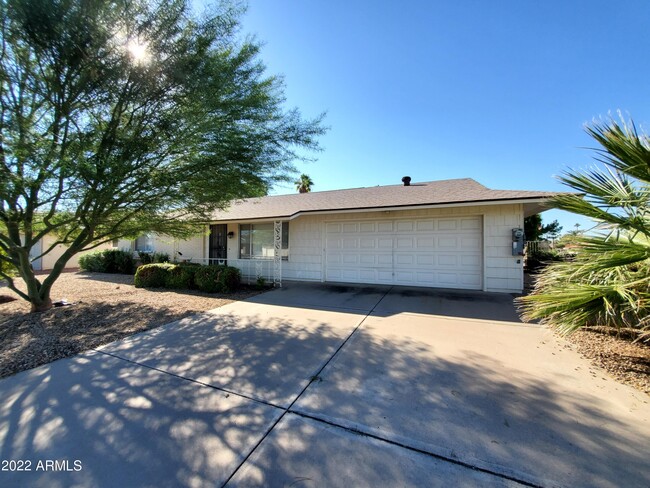 Building Photo - 11638 N Rio Vista Dr