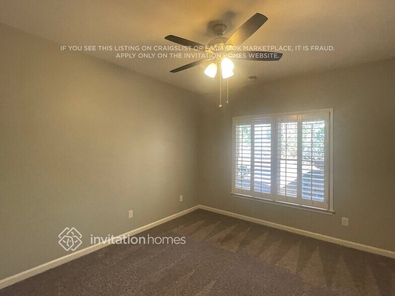Building Photo - 3994 Ironhill Ln